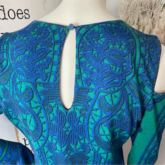 Hale Bob designer cold shoulder blue green detail dress - Picture 8 of 12